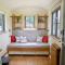 The Shepherds Hut @ Graingers