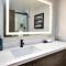 DoubleTree by Hilton Hotel Detroit Novi