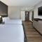 DoubleTree by Hilton Hotel Detroit Novi
