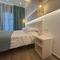 Patras Rooms est 1990