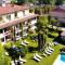 Villa Siesta, Park & Pool Living
