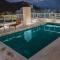 Alcazar Suites Premium
