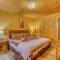 Peaceful and Private Cloudcroft Cabin with Deck!