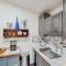 1BR Dog-Friendly Lakefront Cabin with Canoes 1BR Dog-Friendly Lakefront Cabin with Canoes
