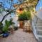 Samia House