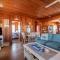 Mitchs Haven - Kitty Hawk MP 2, Oceanfront, 3 Bedrooms, Vintage Charming Cottage