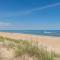 Mitchs Haven - Kitty Hawk MP 2, Oceanfront, 3 Bedrooms, Vintage Charming Cottage