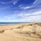 Mitchs Haven - Kitty Hawk MP 2, Oceanfront, 3 Bedrooms, Vintage Charming Cottage