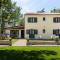 VILLA PORTUM - Heated Pool, Jacuzzi, Sauna, Playground - FAMILY ONLY