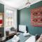 Bennetts Lodgings - Stylish 2BR Georgian Flat - Heart of Bath - Sleep 6