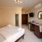 Saint John Hotel