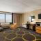 Super 8 by Wyndham Hearst ON