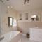 8 Bed in Rugeley oc-79321