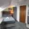 Victoria House - Deluxe Studios in Coventry City Centre, free parking, by COVSTAYS