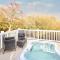Cedar Lodge With Hot Tub