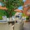 3 Bed in Holt oc-2150