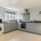 3 Bed in Knodishall oc-ebco