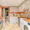 2 Bed in Roughton oc-g27521