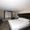 Holiday Inn Express Hillsville, an IHG Hotel