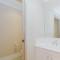 Acacia 5 2 Kirwan Close