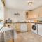 2 Bed in Bridport oc-58848