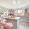 4 Bed in Mundesley oc-2217