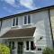 Lakefront Lodge w Paddleboard Fishing Cotswolds