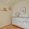 6 Bed in Cromer oc-1996