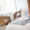 4 Bed in Mumbles oc-hh53