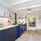 3 Bed in Helford oc-hcwell