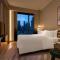 Mondrian Singapore Duxton