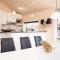 Resort 2 Beach House B 105