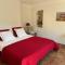 Villa in Saignon with Pool and Scenic Views