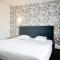 Brit Hotel LArrivée Guingamp