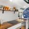 Luxury Airstream w hot tub, king bed, & grill