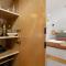 Luxury Airstream w hot tub, king bed, & grill