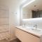 Luxurious 3BR app with unbelievable views