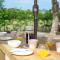 2 Bed in East Ruston oc-2006