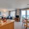 2 Bed in Clifton Court oc-fl24