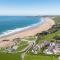 2 Bed in Clifton Court oc-fl24