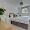 4 Bed in Ilfracombe oc-autumn