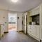 6 Bed in Bude oc-h27348