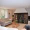4 Bed in Lynton oc-stably