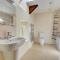 4 Bed in Lynton oc-stably