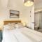 2 Bed in Scarborough oc-s005