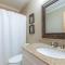 Koo Koos Nest - Corolla, Ocean Sands, 80 Yds to Beach, Ocean View, Pool, Pets OK