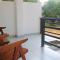 Hideaway Lodge