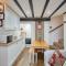 Host & Stay - Thimble Cottage