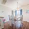 Oceans View - Kill Devil Hills MP 8, 200 Yds to Beach, Hot Tub, Pool Table, Pets OK