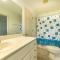 Oceans View - Kill Devil Hills MP 8, 200 Yds to Beach, Hot Tub, Pool Table, Pets OK